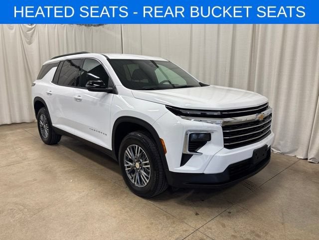 2025 Chevrolet Traverse LT in Summit White — front three-quarter view