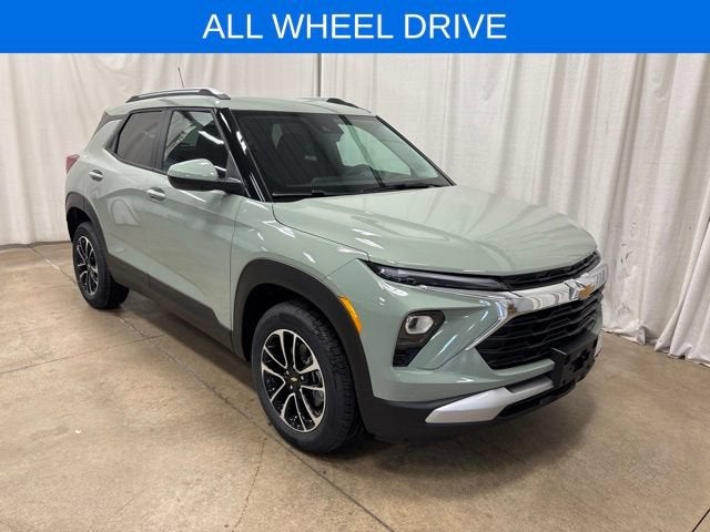 2026 Chevrolet Trailblazer LT in Cacti Green — front three-quarter view